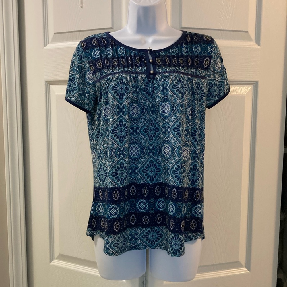 Westport Top - Like New - Size Petite Medium - Blue